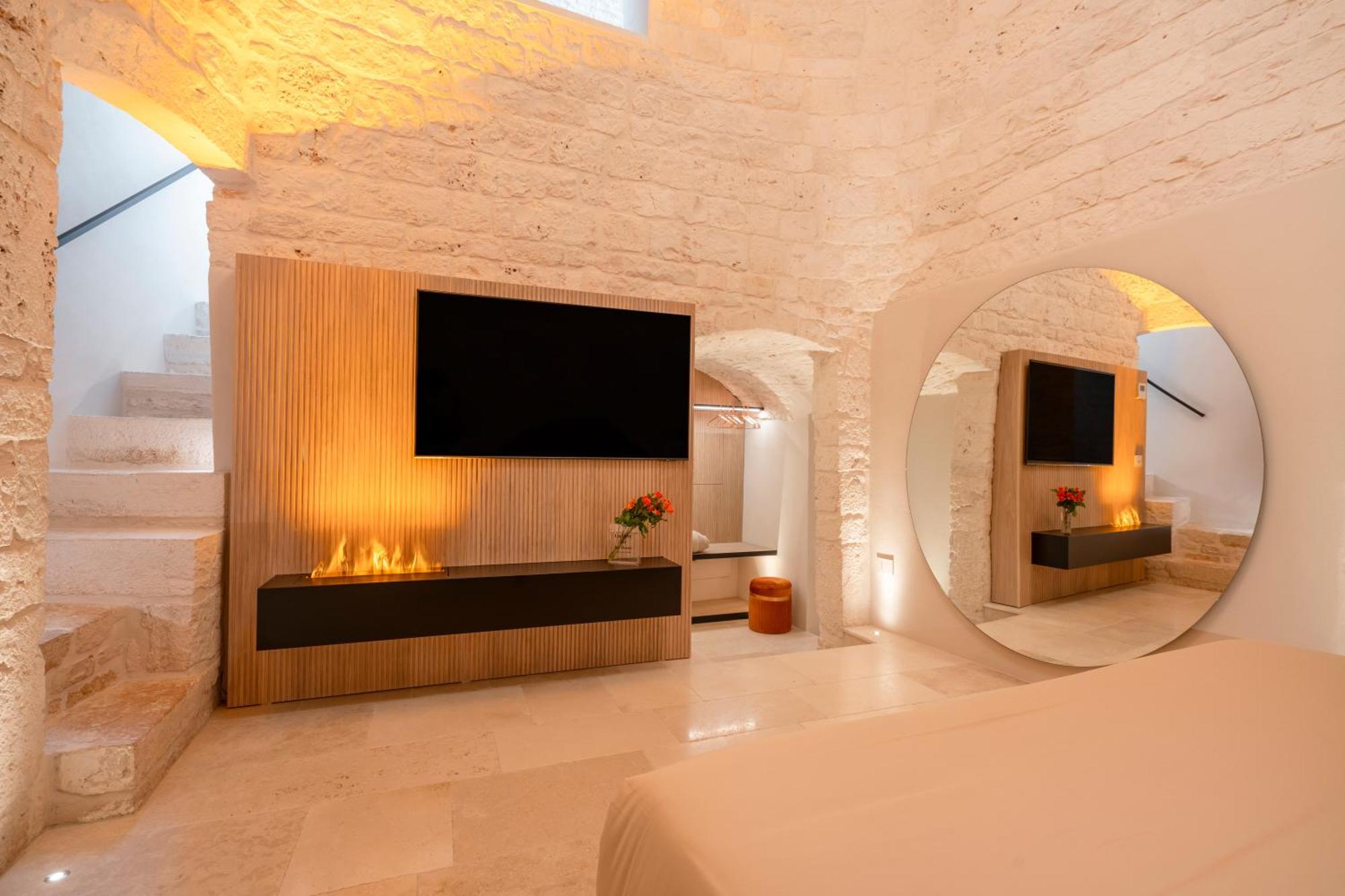 Naiira Luxury Trullo - Jacuzzi And Patio Apartment Alberobello Exterior photo