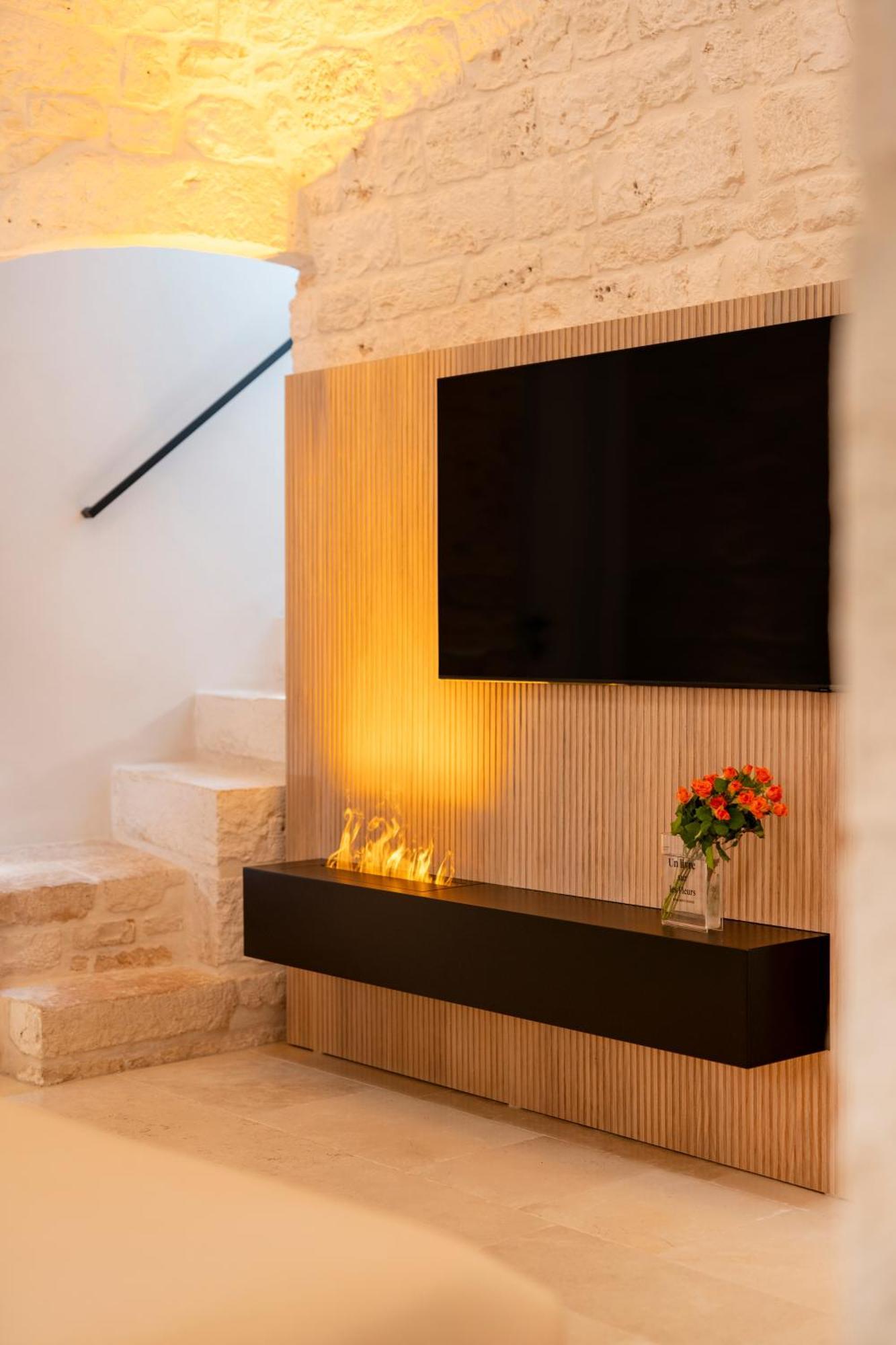 Naiira Luxury Trullo - Jacuzzi And Patio Apartment Alberobello Exterior photo